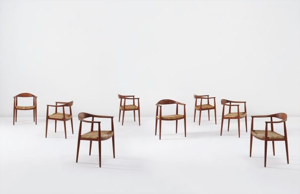 Hans J Wegner Set Of Eight The Round Chairs Model No Jh 501