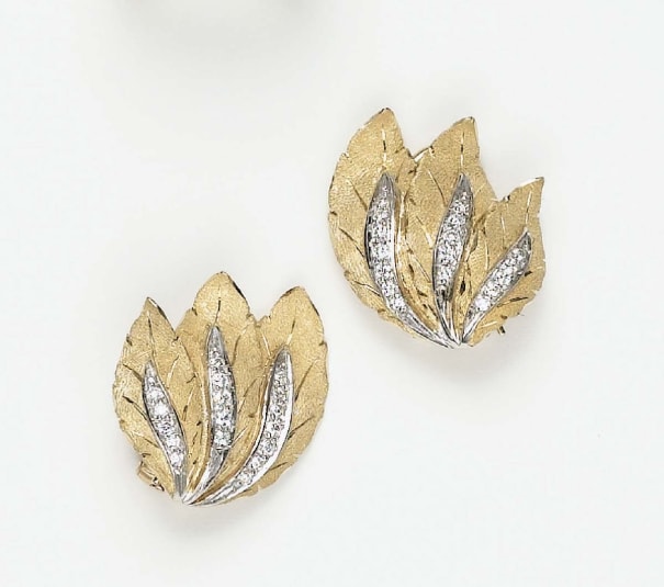 18K Yellow Gold And Chalcedony Buccellati Hawaii Earrings