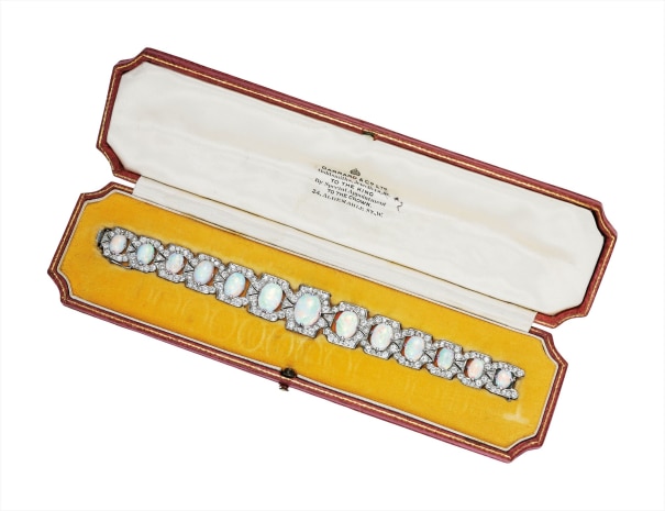 Wings Classic Diamond Bracelet  In 18ct Yellow Gold  Garrard