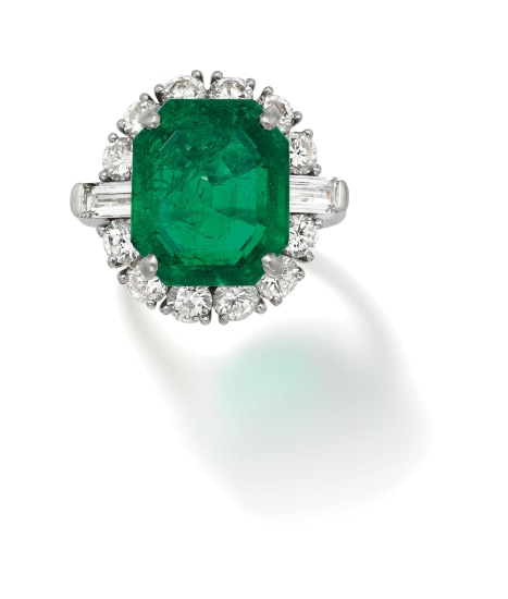 Emerald, Diamond and Platinum Ring 
