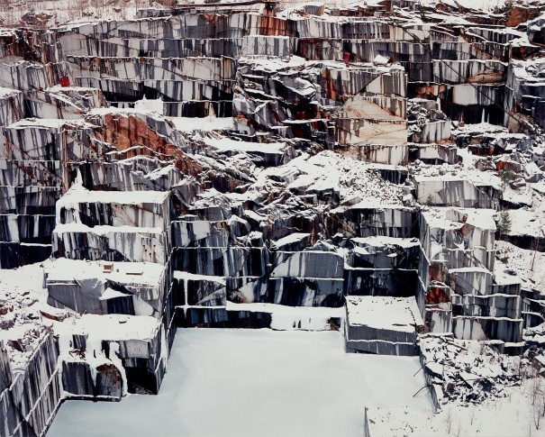 Edward Burtynsky - Photographs Lot 183 October 2022 | Phillips