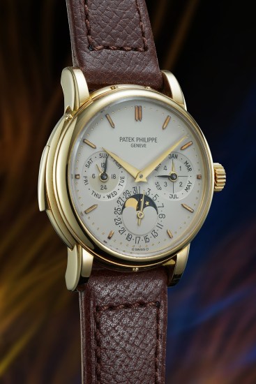 An important, very rare, and impressive yellow gold minute repeating perpetual calendar wristwatch with moon phase, leap year and 24-hour indications, and additional doré dial